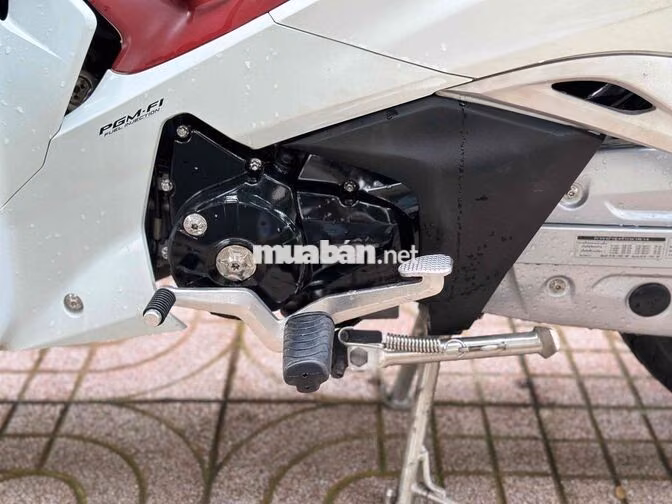 Honda Future Led Up Thái 2022 ngay chủ ký giấy