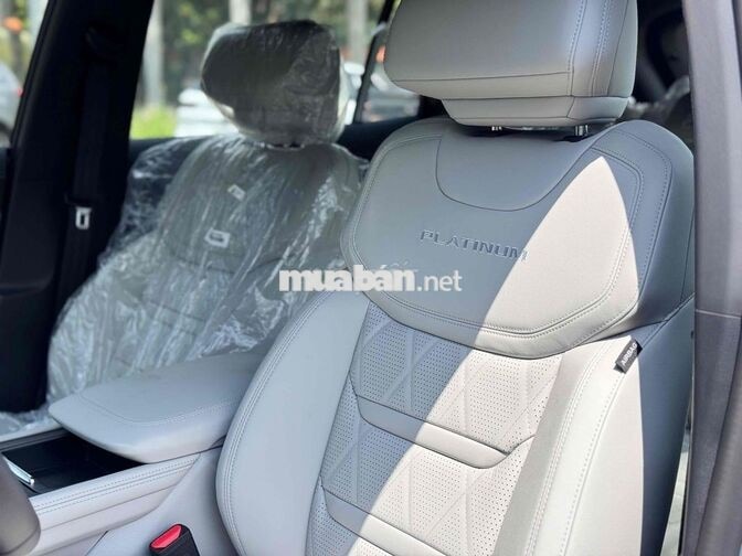Territory Platinum xe sẵn giao ngay