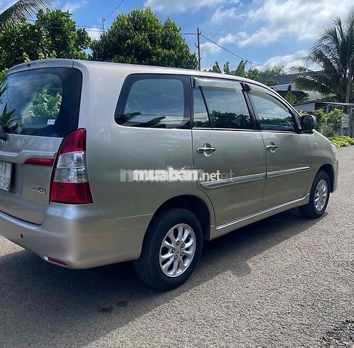 Toyota Innova G 2014 Vàng cát 7 chỗ