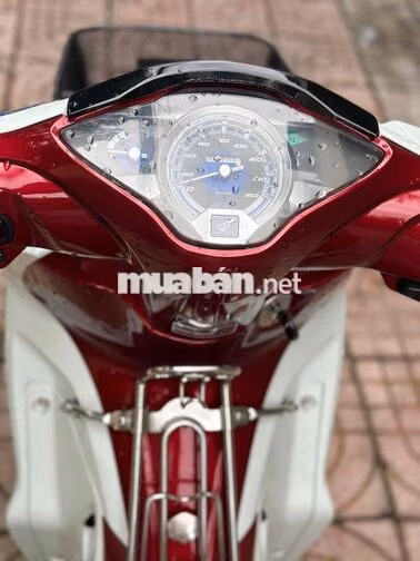 Honda Future Led Up Thái 2022 ngay chủ ký giấy