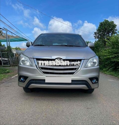 Toyota Innova G 2014 Vàng cát 7 chỗ