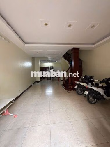 Nhà liền kề ngõ 37 phố Trần Kim Xuyến, 75M x 5 tầng nhà đẹp, đủ đồ Nt