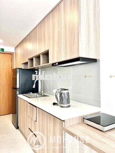 CHDV full nội thất 1pn và stu ban công ngay sân bay Tân Sơn Nhất