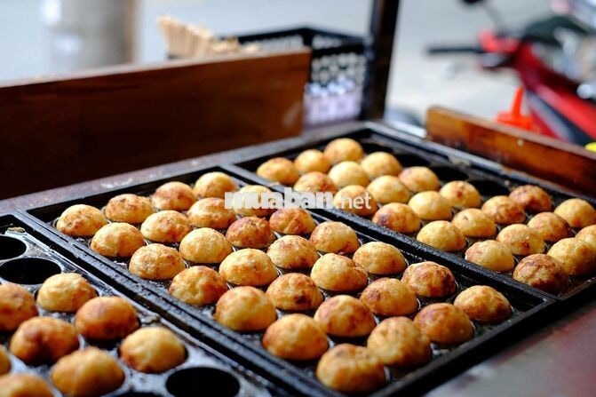 Tuyển 2 Phục Vụ Part Time -  Quận 3, Phú Nhuận