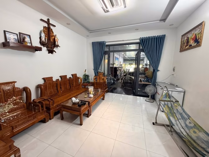 Bao Đầu Tư - Mặt Tiền Kinh Doanh Đ. Vườn Lài - 172M2, 2 Tầng - SHR A4