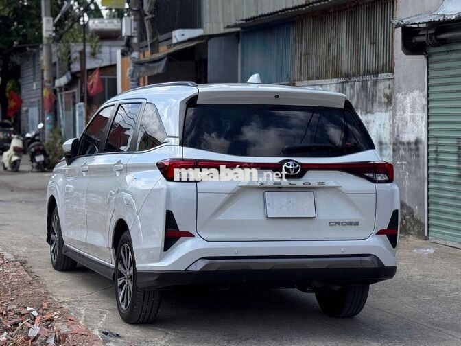 Toyota Veloz CVT 2023 Trắng Tự động