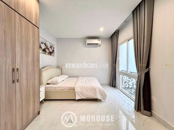 CHDV full nội thất 1pn và stu ban công ngay sân bay Tân Sơn Nhất