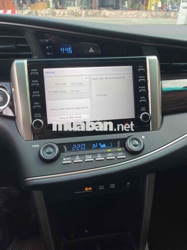 Toyota innova 2.0G 2023 / Giá thương lượng