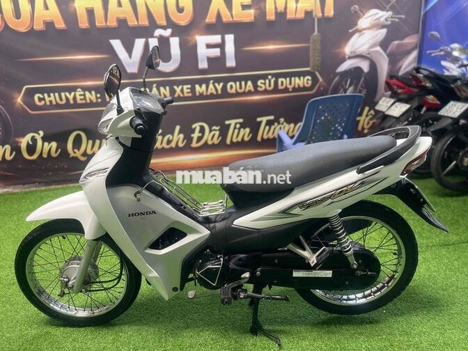 Honda Wave @ 110 2018 Trắng ( cs 2 )