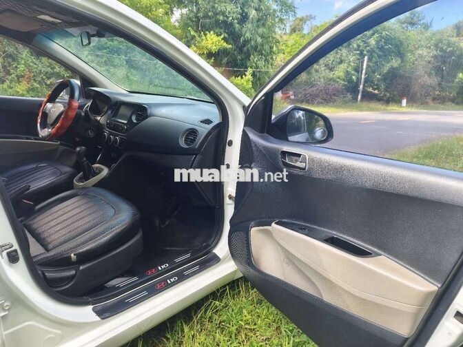 Hyundai i10 2014 Trắng