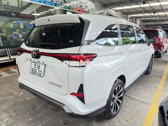 Toyota Veloz Top 2025 Trắng ngọc trai 16.000 km