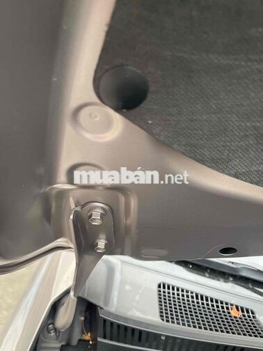 Toyota innova 2.0G 2023 / Giá thương lượng