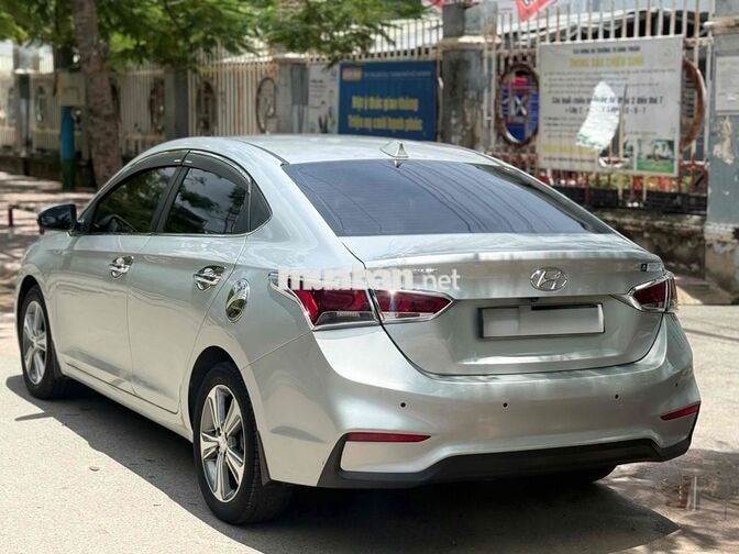 Hyundai Accent 2018 ATH Bạc 100.000 km
