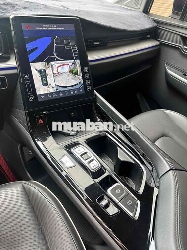 Hyundai Custin 2.0T Premium 2024 Đen 38.000 km