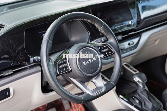 Kia Carens Premium 1.4 Turbo 2023 Trắng 7 chỗ