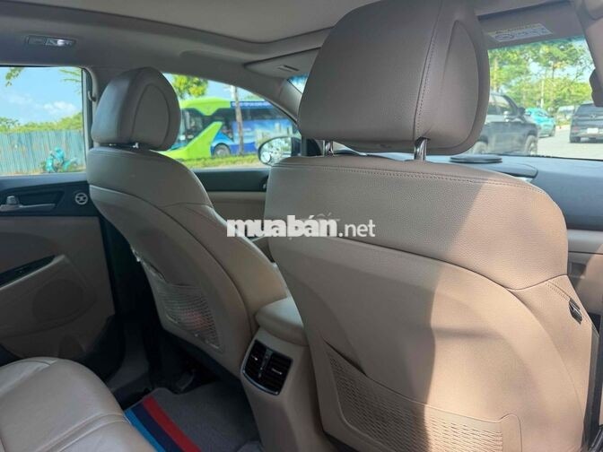 Hyundai Tucson 2015 - 100000 km