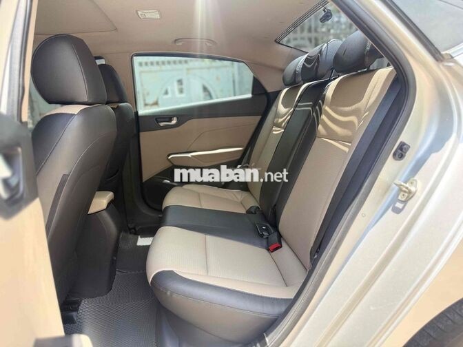 Hyundai Accent 2018 ATH Bạc 100.000 km