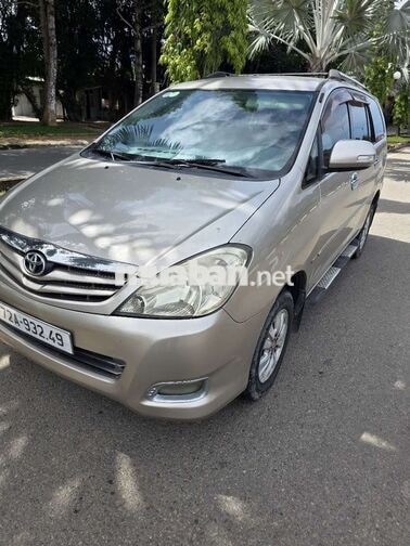 Toyota Innova GSR 2010 Vàng cát 145800 km