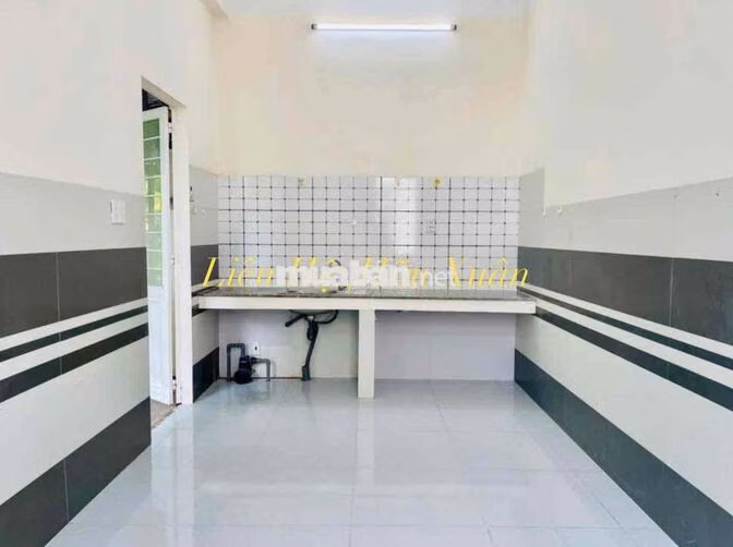 💥 Nhà Cho Thuê 1 Trệt 1 Lầu 3 Phòng Ngủ Có Máy Lạnh Trung Tâm Cần Thơ