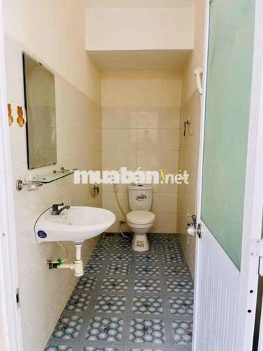💥 Nhà Cho Thuê 1 Trệt 1 Lầu 3 Phòng Ngủ Có Máy Lạnh Trung Tâm Cần Thơ