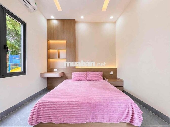 CĂN GÓC + VƯỜN GẦN 1000m - Siêu Phẩm Ngay Trung Tâm Tp Thuận An