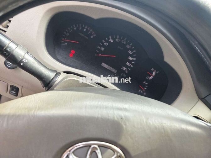Toyota Innova GSR 2010 Vàng cát 145800 km