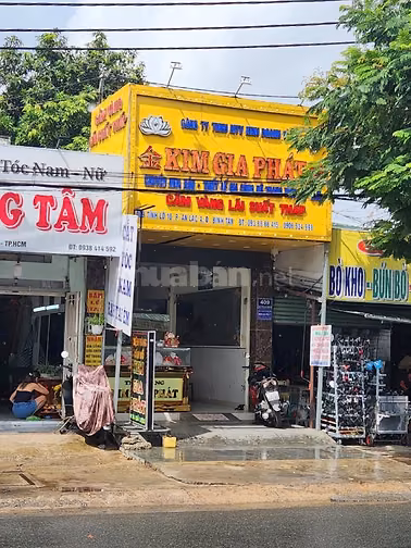 Nhà mặt tiền tỉnh lộ 10- sát quận 6