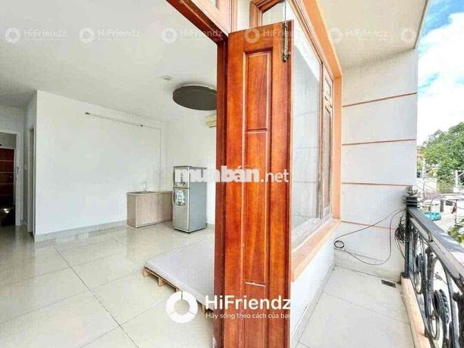 CHO THUÊ PHÒNG STUDIO BAN CÔNG NGAY TÔ HIỆU ÂU CƠ ĐẦM SEN VĂN HIẾN