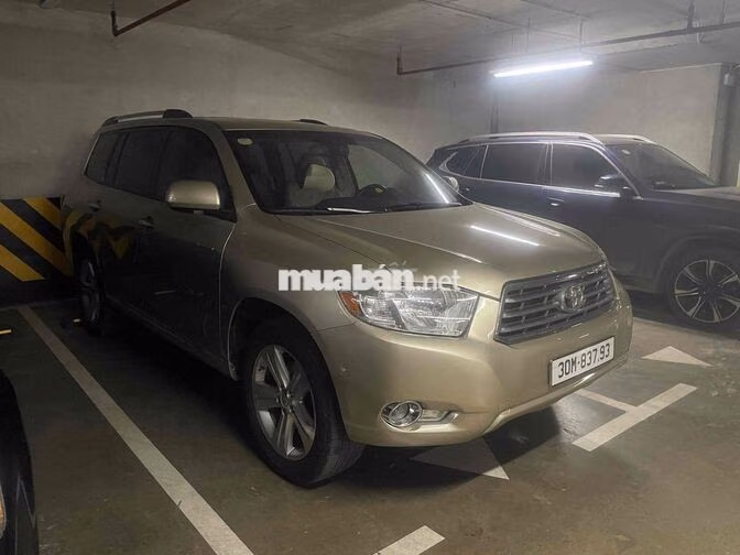 Toyota Highlander 2009 chính chủ sử dụng