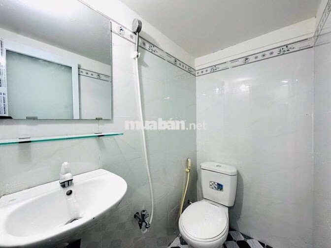 PHÒNG TRỌ 1 TRỆT 1 LẦU - NGAY HIỆP BÌNH - THỦ ĐỨC