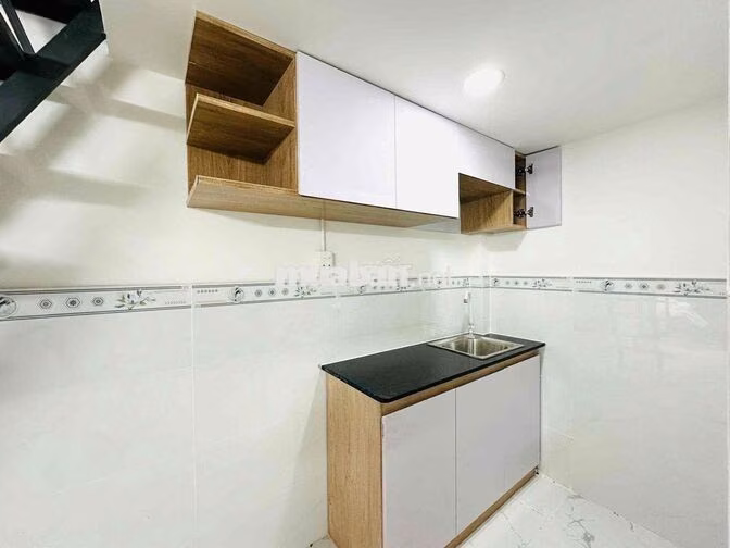 PHÒNG TRỌ 1 TRỆT 1 LẦU - NGAY HIỆP BÌNH - THỦ ĐỨC