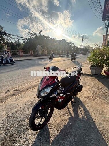 Yamaha Nouvo Đỏ, Đen Máy êm