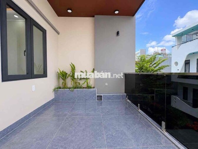 CĂN GÓC + VƯỜN GẦN 1000m - Siêu Phẩm Ngay Trung Tâm Tp Thuận An