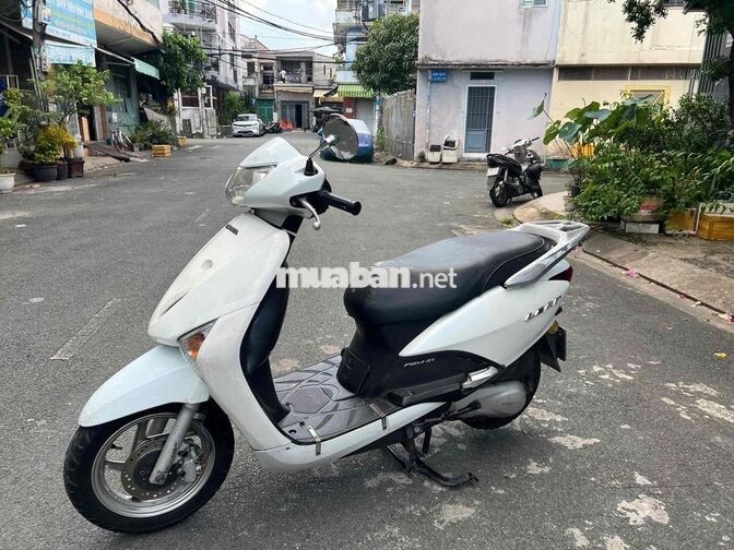 Honda LEAD 110cc Trắng Biển số TP