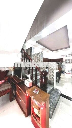 BÁN RẺ NHÀ AN BÌNH, 1TRỆT 1LẦU, SỔ HỒNG, HẺM OTO 4 CHỖ, GẦN CHỢ ĐỒI