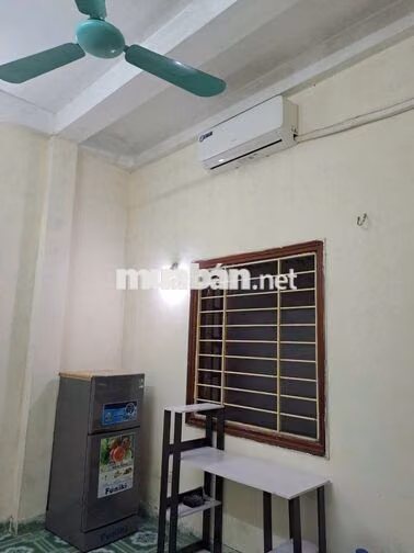 Có phòng cho NAM sinh viên 2k8 thuê gần ĐH Bách Khoa Hà Nội (1,2km)