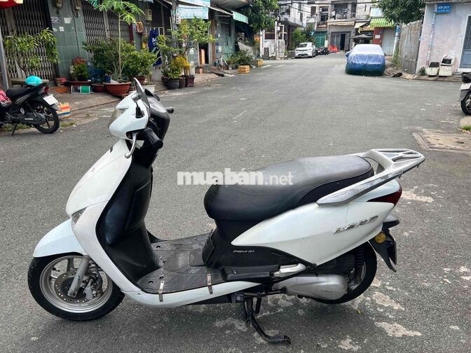 Honda LEAD 110cc Trắng Biển số TP