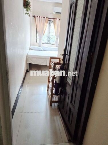 CHÍNH CHỦ- Phòng đẹp full nội thất, thang máy,m, ở ngay