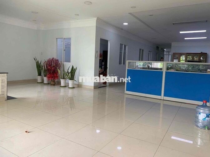 MẶT TIỀN TÂY THẠNH - 8 x 25 - TRỆT 2 LẦU ST - TRỐNG SUỐT