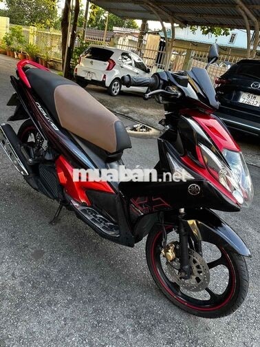 Yamaha Nouvo 5 Tự động Đen, Đỏ