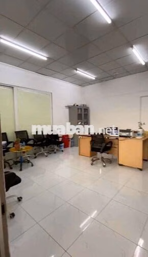 xưởng 1200 m² giá 48 triệu Tân Xuân hóc môn 