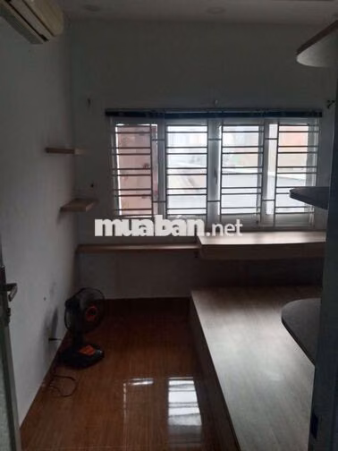 Cần cho thuê nhà nguyên căn 3pn 3wc