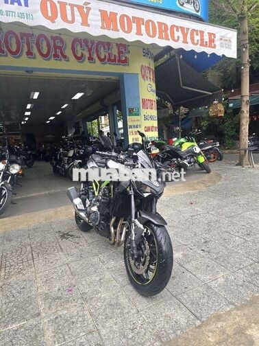 Kawasaki Z900 ABS Đen