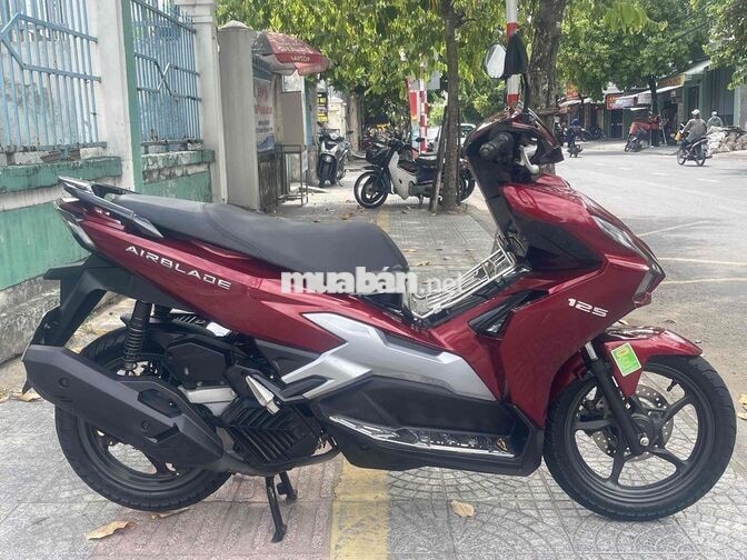 Honda Air Blade 125 2024 Đỏ zin chạy 8000km