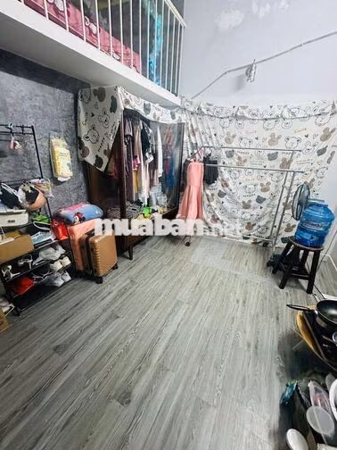 Cho thuê phòng chung nhà hẻm 1428 trường sa p3 Q.TânBinh  dt 14m2