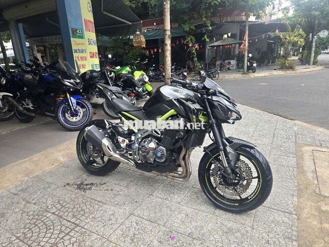 Kawasaki Z900 ABS Đen