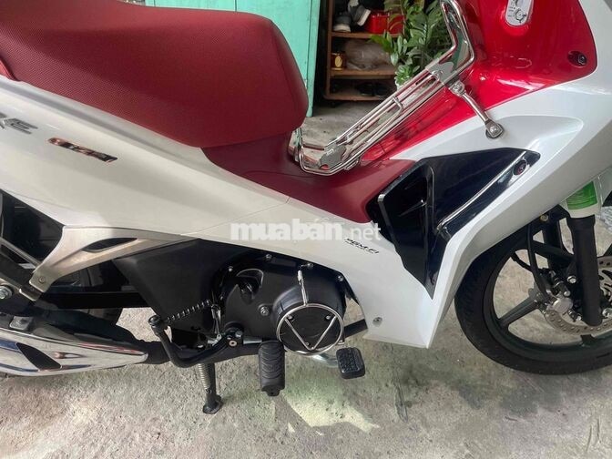 Honda Future 2025 Trắng, Đỏ 2400km
