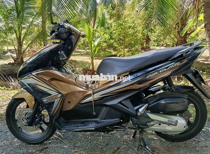 Honda Air Blade 125 2014 Đen, Vàng đồng