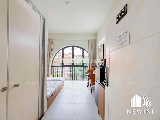 KHAI TRƯƠNG CĂN HỘ SIÊU THOÁNG NGAY TÔ HIỆU SÁT ĐẦM SEN NHÀ THANG MÁY