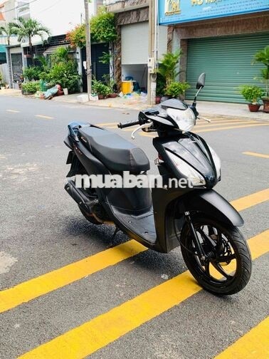 Honda Vision 2015 mau đen